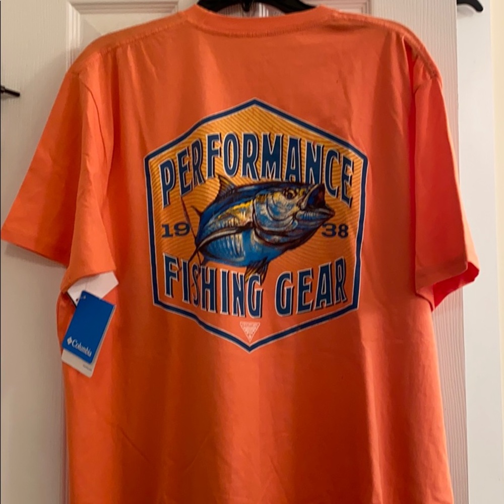 Brand new Columbia shirt